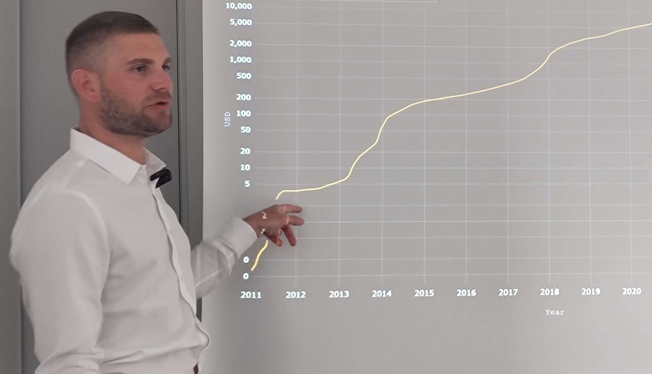 Benoît Berenger anime une conférence sur Bitcoin